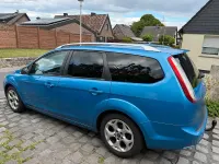 Gebraucht Ford Focus Viva 100 PS (73 kW) 2010 Blau Kombi