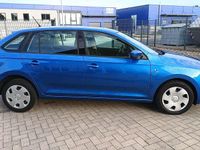 Gebraucht Skoda Rapid 105 PS (77 kW) 2013 Raceblau metallic Kleinwagen