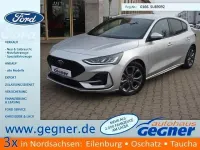Usado Ford Focus ST-Line 116 CV (85 kW) 2025 Plateado Berlina
