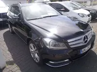 Gebraucht Mercedes C200 Avantgarde 136 PS (100 kW) 2013 Schwarz  unilack Kombi