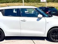 Gebraucht Suzuki Swift Comfort 90 PS (66 kW) 2019 Weiß Kleinwagen