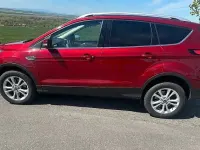 Usado Ford Kuga Titanium 150 HP (110 kW) 2019 Vermelho SUV