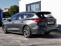 Neu Ford Focus ST-Line 125 PS (91 kW) 2025 Grau Kombi