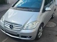 Gebraucht Mercedes A160 95 PS (69 kW) 2009 Silber Van / Kleinbus