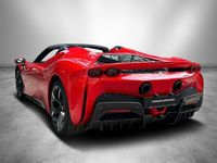 Gebraucht Ferrari SF90 1006 PS (739 kW) 2024 Rot Cabrio