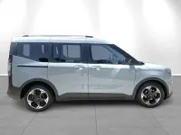 Gebraucht Ford Tourneo Courier Active 125 PS (91 kW) 2025 Grau Van / Kleinbus