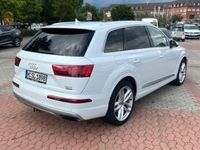 Gebraucht Audi Q7 Ambiente 313 PS (230 kW) 2018 Weiß SUV