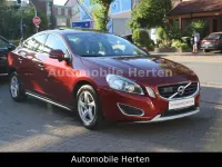 Gebraucht Volvo S60 Summum 203 PS (149 kW) 2010 Rot Limousine