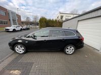 Gebraucht Opel Astra Sport 116 PS (85 kW) 2014 Schwarz Kombi