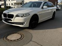 Gebraucht BMW 530 258 PS (189 kW) 2013 Weiß Kombi