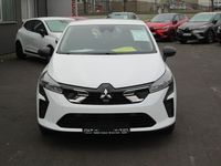 Gebraucht Mitsubishi Colt Basis 67 PS (49 kW) 2024 Weiß Limousine