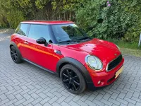 Brugt Mini ONE 75 HK (55 kW) 2009 Rød Hatchback