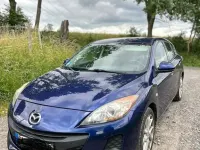 Gebraucht Mazda 3 Edition 105 PS (77 kW) 2012 Blau Limousine