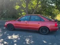 Gebraucht Audi A4 125 PS (91 kW) 1997 Rot Limousine