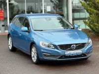 Gebraucht Volvo V60 Kinetic 190 PS (139 kW) 2016 Blau Kombi