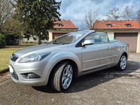 Gebraucht Ford Focus Cabriolet Titanium 145 PS (106 kW) 2009 Silber Cabrio