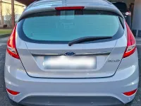 Gebraucht Ford Fiesta Titanium 82 PS (60 kW) 2011 Grau Kleinwagen
