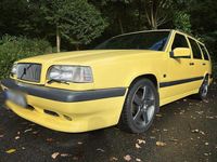 Gebraucht Volvo 850 241 PS (177 kW) 1995 Gelb Kombi