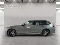 Gebraucht BMW 330 M Sport 245 PS (180 kW) 2023 Grau Kombi