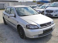 Gebraucht Opel Astra 84 PS (61 kW) 2001 Silber Kleinwagen