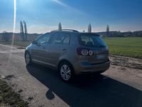 Gebraucht VW Golf VII Life 105 PS (77 kW) 2013 Gold Kleinwagen