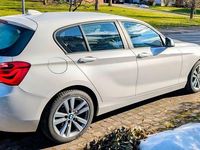 Gebraucht BMW 116 Advantage 116 PS (85 kW) 2019 Weiß Kleinwagen