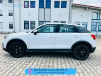 Gebraucht Audi Q2 Basis 116 PS (85 kW) 2018 Gletscherweiß metallic SUV