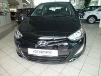 Gebraucht Hyundai i20 Edition 86 PS (63 kW) 2013 Schwarz Limousine