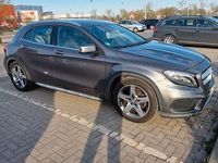 Gebraucht Mercedes GLA180 122 PS (89 kW) 2017 Grau SUV