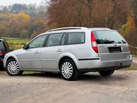 Gebraucht Ford Mondeo Viva 145 PS (106 kW) 2003 Silber Kombi