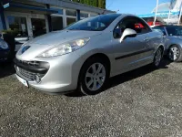 Gebraucht Peugeot 207 CC Filou 120 PS (88 kW) 2007 Silber Cabrio