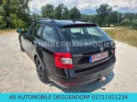 Gebraucht Skoda Octavia Style 150 PS (110 kW) 2020 Schwarzmagic perleffekt Kombi