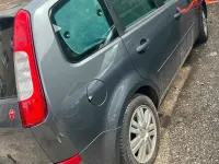 Gebraucht Ford C-MAX 140 PS (102 kW) 2005 Grau Van / Kleinbus