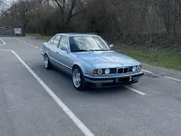 Gebraucht BMW 520 150 PS (110 kW) 1992 Blau Limousine