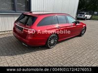 Gebraucht Mercedes E300 AMG line Plus 258 PS (189 kW) 2019 Hyazinthrot  metalliclack Kombi