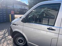 Gebraucht VW Transporter 150 PS (110 kW) 2021 Silber Van