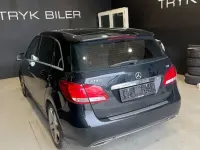Gebraucht Mercedes B180 109 PS (80 kW) 2015 Schwarz Kleinwagen