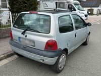 gebraucht Renault Twingo C06 / 58 PS / Panoramadach / Tüv 08/24