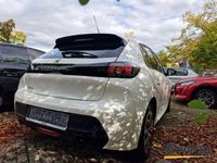 Gebraucht Peugeot 208 Active 101 PS (74 kW) 2023 Weiss Kleinwagen