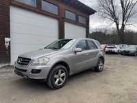 Gebraucht Mercedes ML280 190 PS (139 kW) 2006 Silber SUV