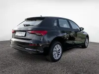 Używany Audi A3 Performance 204 KM (150 kW) 2023 Czarny Sedan/Limuzyna