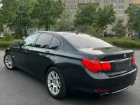 Gebraucht BMW 740 Comfort Edition 306 PS (225 kW) 2011 Grau Limousine