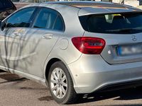 Gebraucht Mercedes A200 156 PS (114 kW) 2016 Silber Kleinwagen