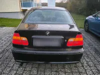 Gebraucht BMW 318 150 PS (110 kW) 2002 Schwarz Limousine