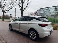 Gebraucht Opel Astra Edition 131 PS (96 kW) 2020 Weiß Kleinwagen