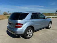 Gebraucht Mercedes ML320 224 PS (164 kW) 2008 Blau SUV