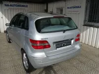 Second-hand Mercedes B200 140 CP (102 kW) 2007 Argintiu Monovolum