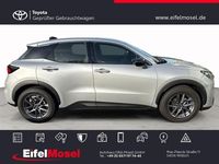 Neu Lexus LBX 136 PS (100 kW) 2025 Silber SUV