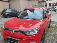 Gebraucht SsangYong Tivoli 128 PS (94 kW) 2015 Rot SUV