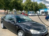 Gebraucht Ford Mondeo 125 PS (91 kW) 2005 Schwarz Kombi